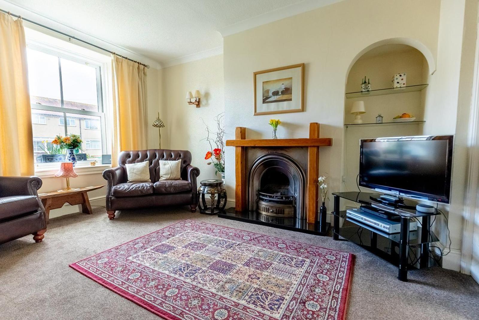 Willow Cottage - Cost 3 Bed Cottage In Penrhyn Bay With Sea Views With Access To Snowdonia Rhos-on-Sea Luaran gambar